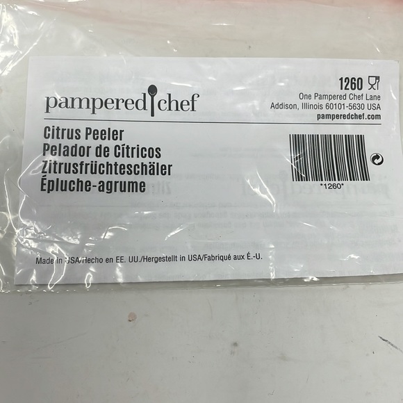 New Pampered Chef Zester/Scorer and Citrus Peeler - Picture 3 of 9